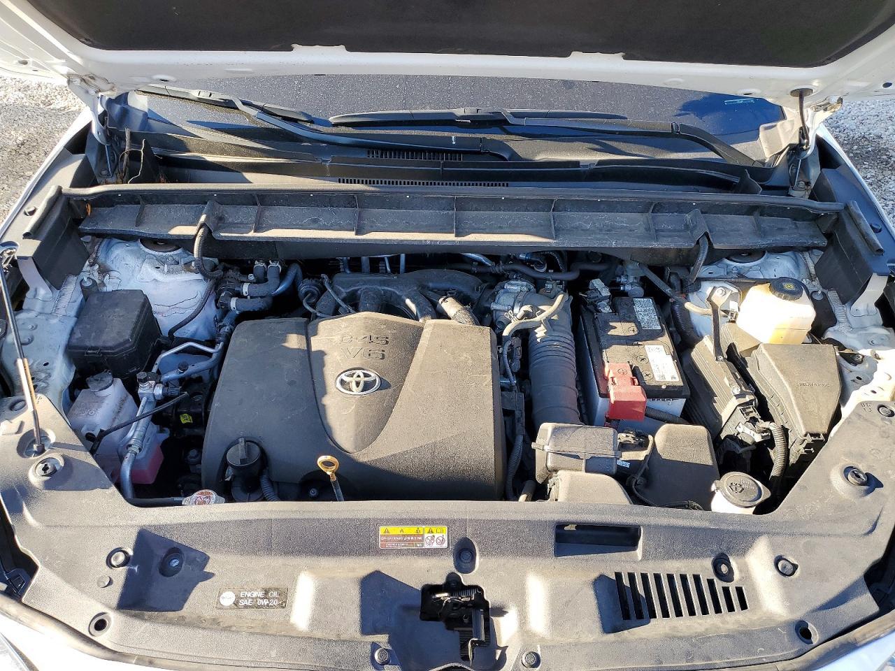 2022 TOYOTA HIGHLANDER