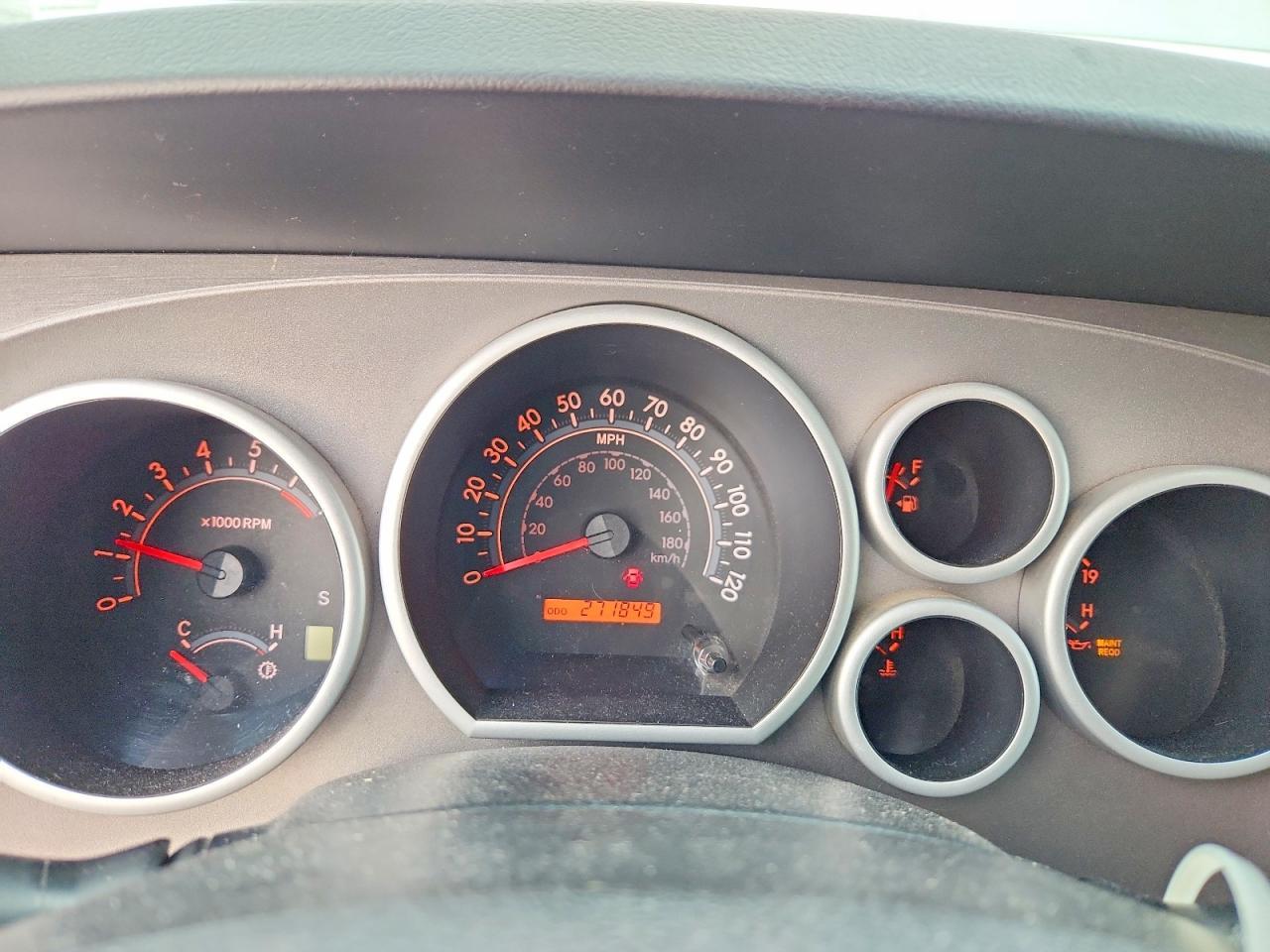2011 TOYOTA Sequoia
