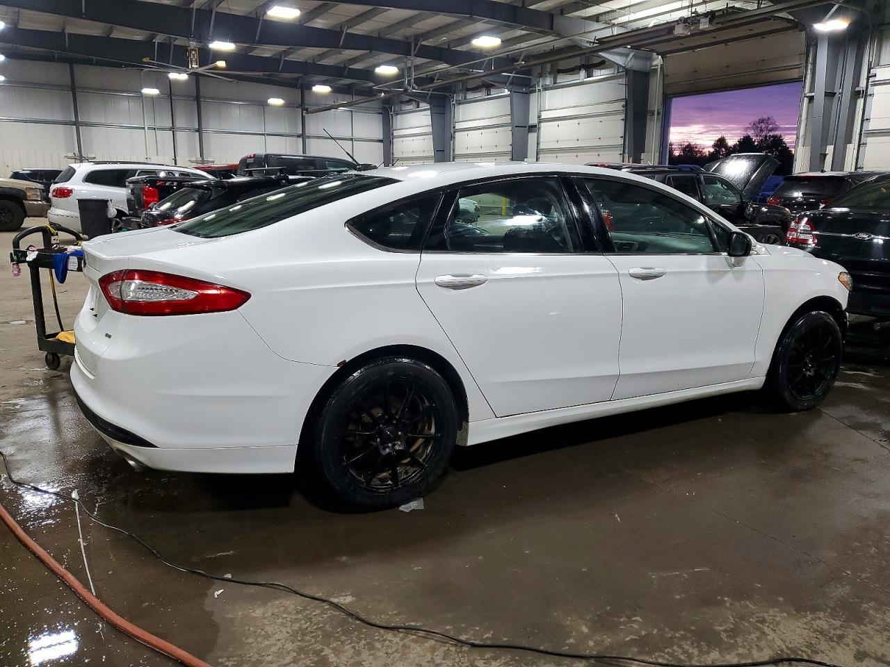 2016 FORD FUSION