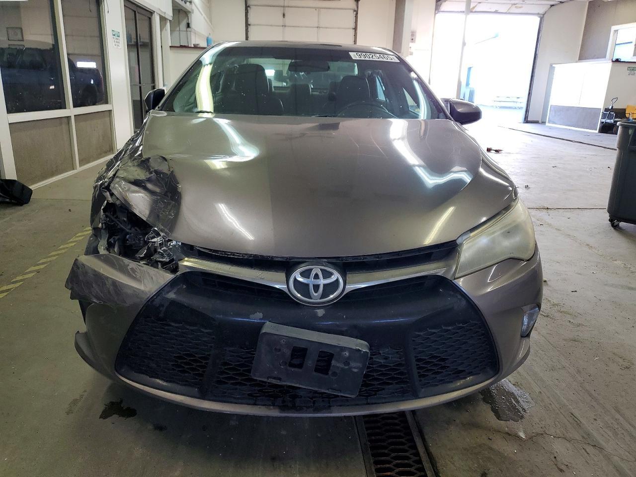 2015 TOYOTA CAMRY