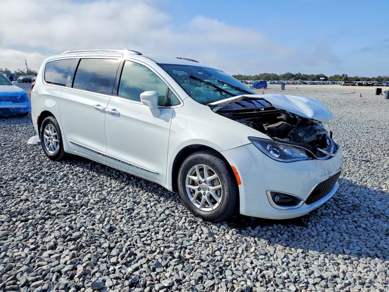 2020 CHRYSLER Pacifica