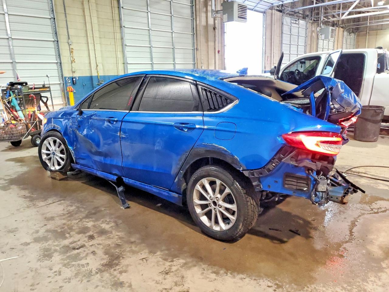2020 FORD FUSION