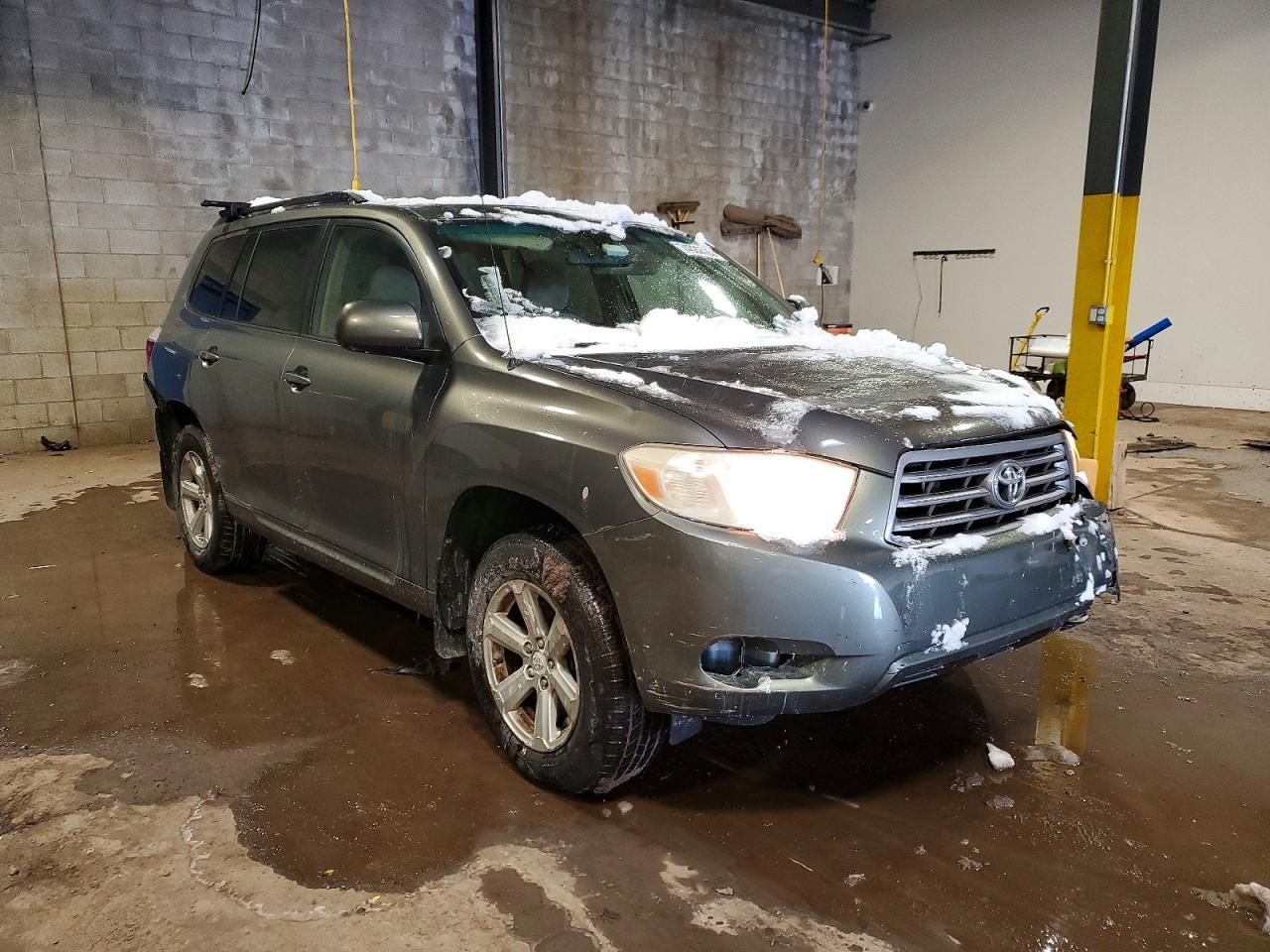 2009 TOYOTA HIGHLANDER