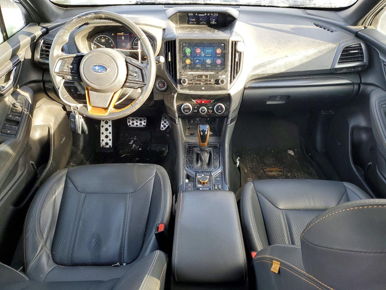 2022 SUBARU FORESTER