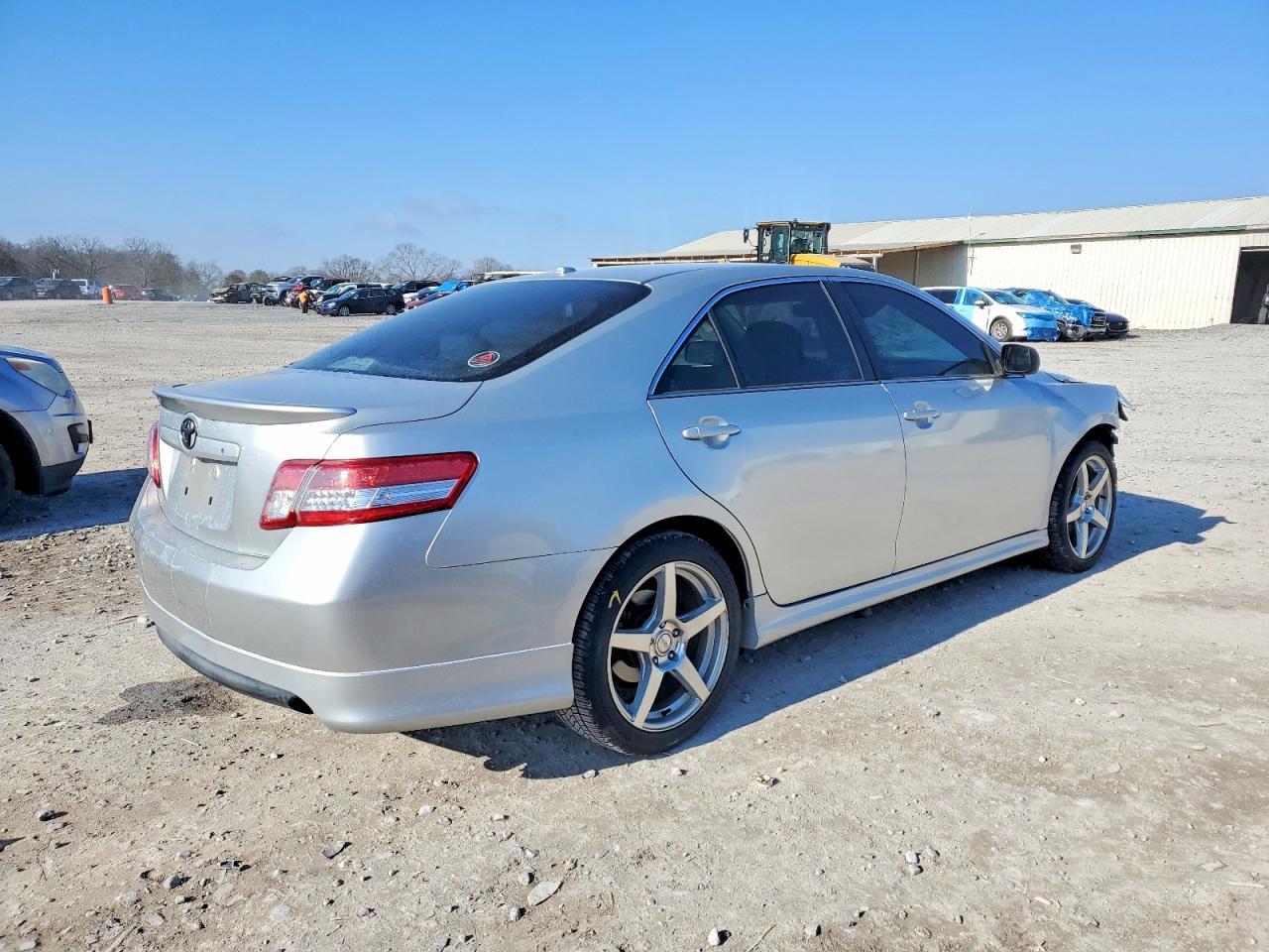 2011 TOYOTA CAMRY