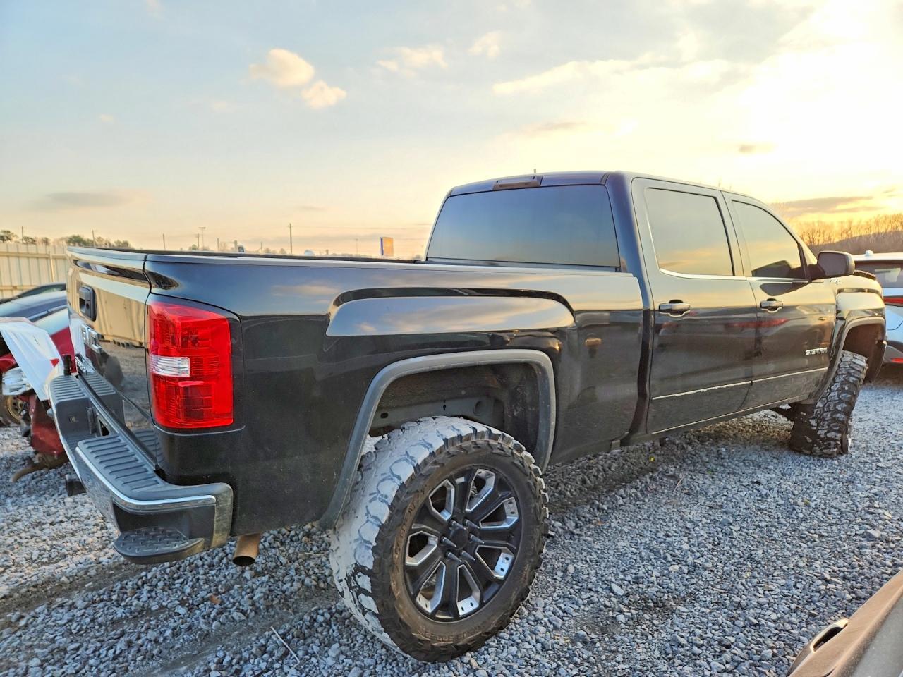 2017 GMC Sierra