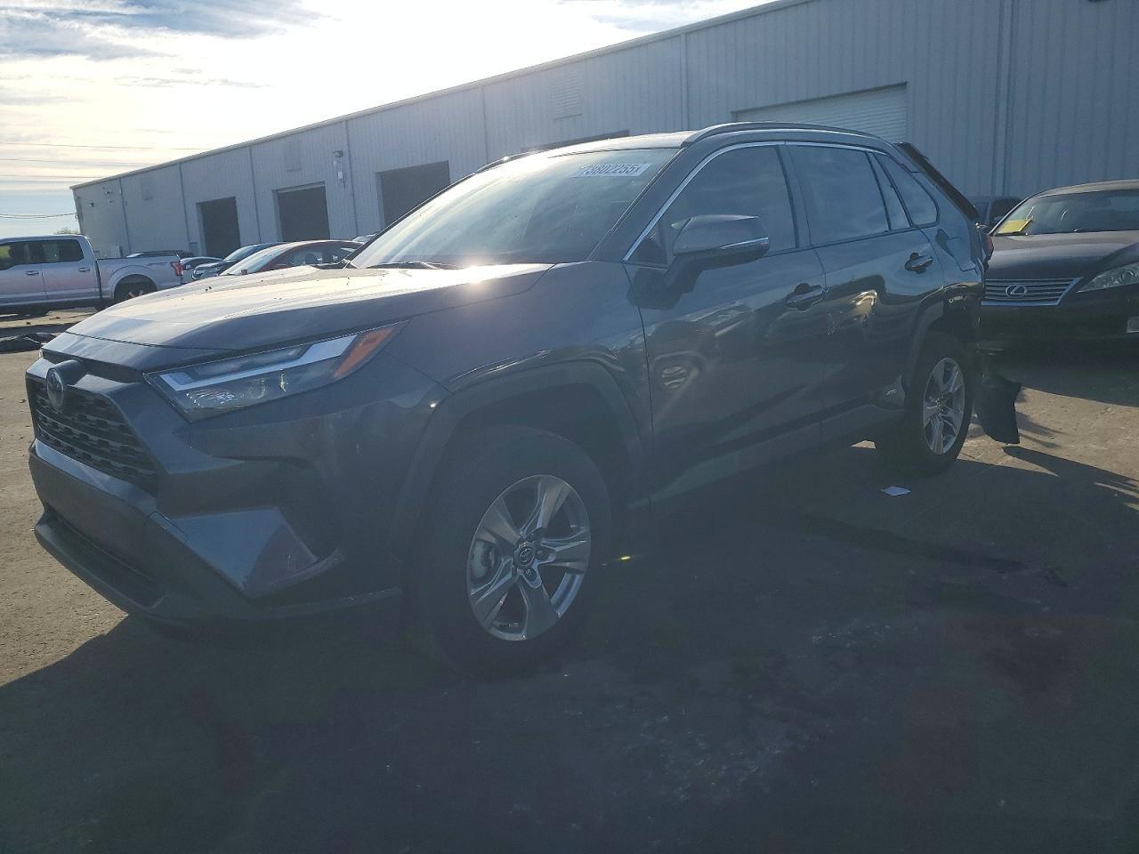 2024 TOYOTA RAV4