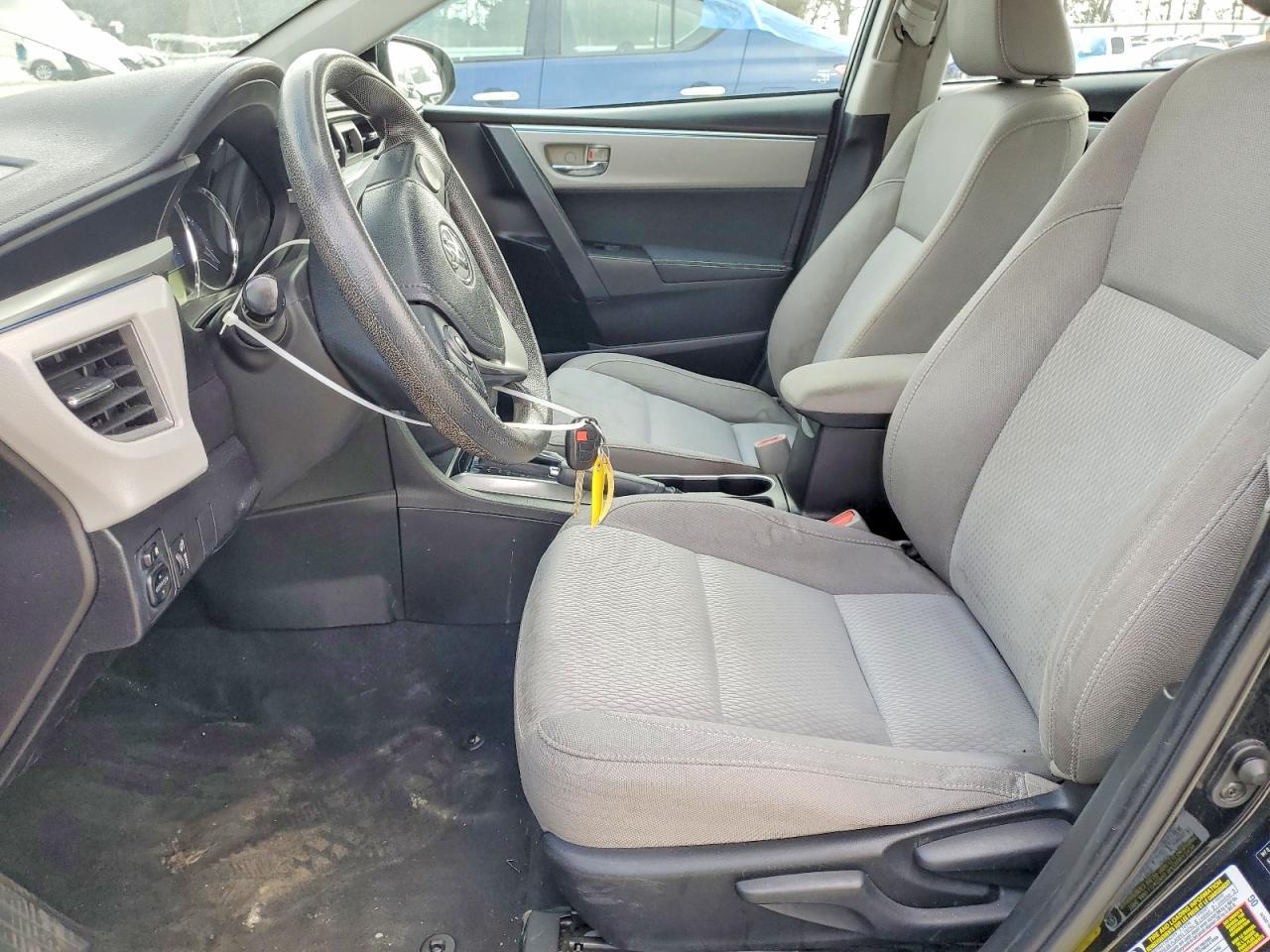 2016 TOYOTA COROLLA