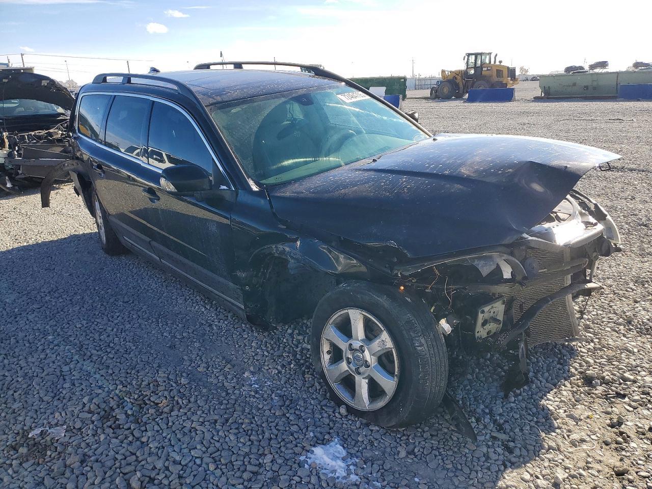 2010 VOLVO XC70