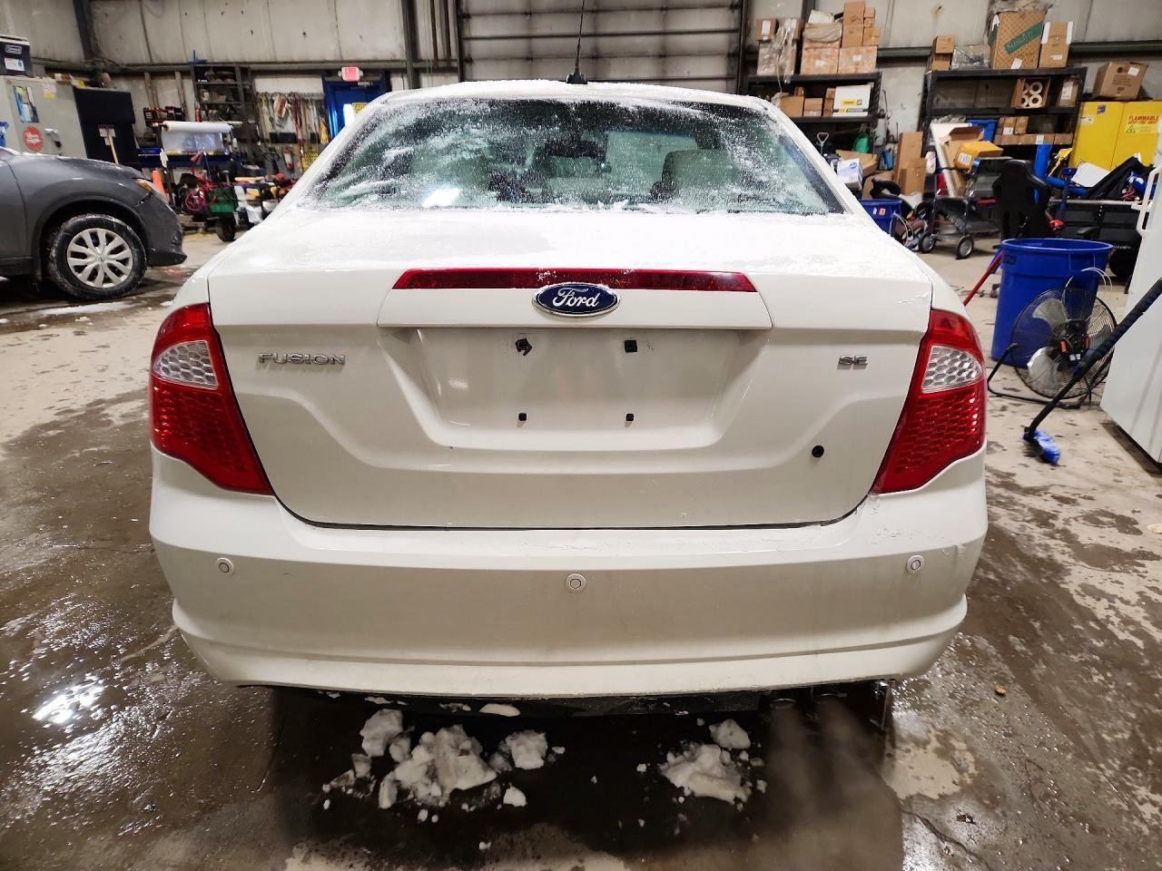 2011 FORD FUSION