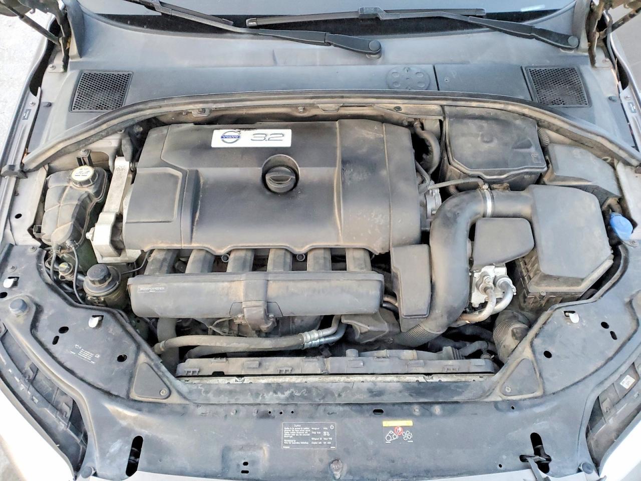 2012 VOLVO S80