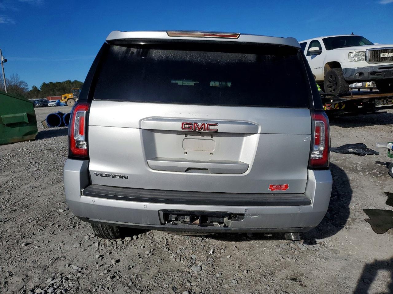 2015 GMC Yukon