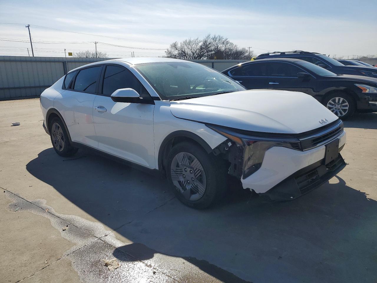 2025 KIA K4