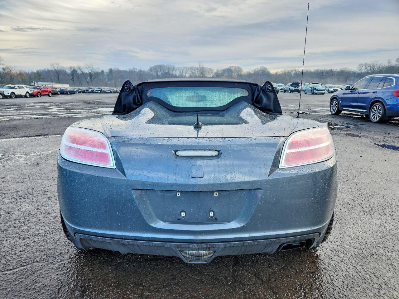 2008 SATURN Sky