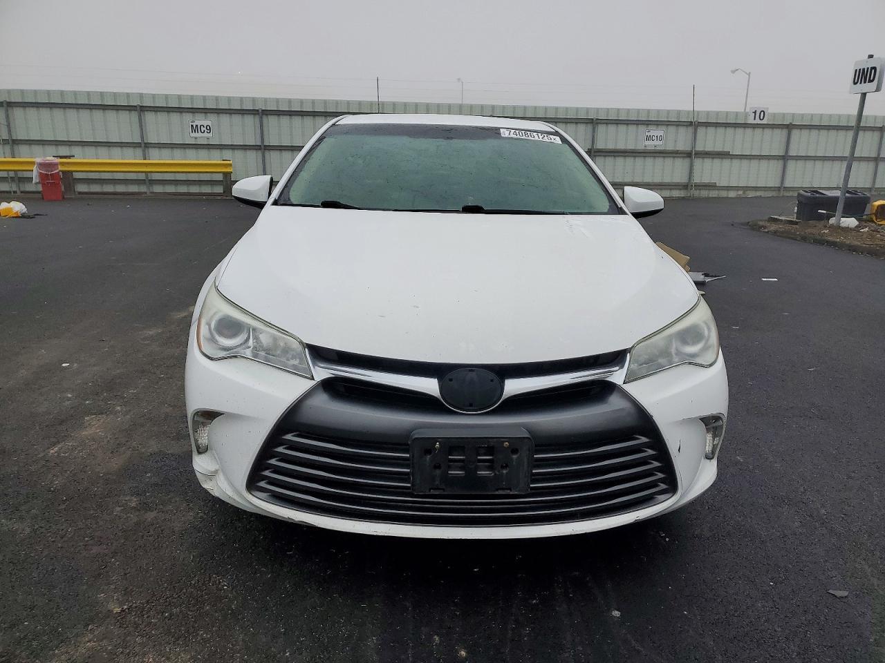 2015 TOYOTA CAMRY