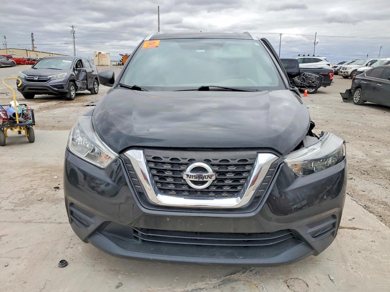 2018 NISSAN KICKS