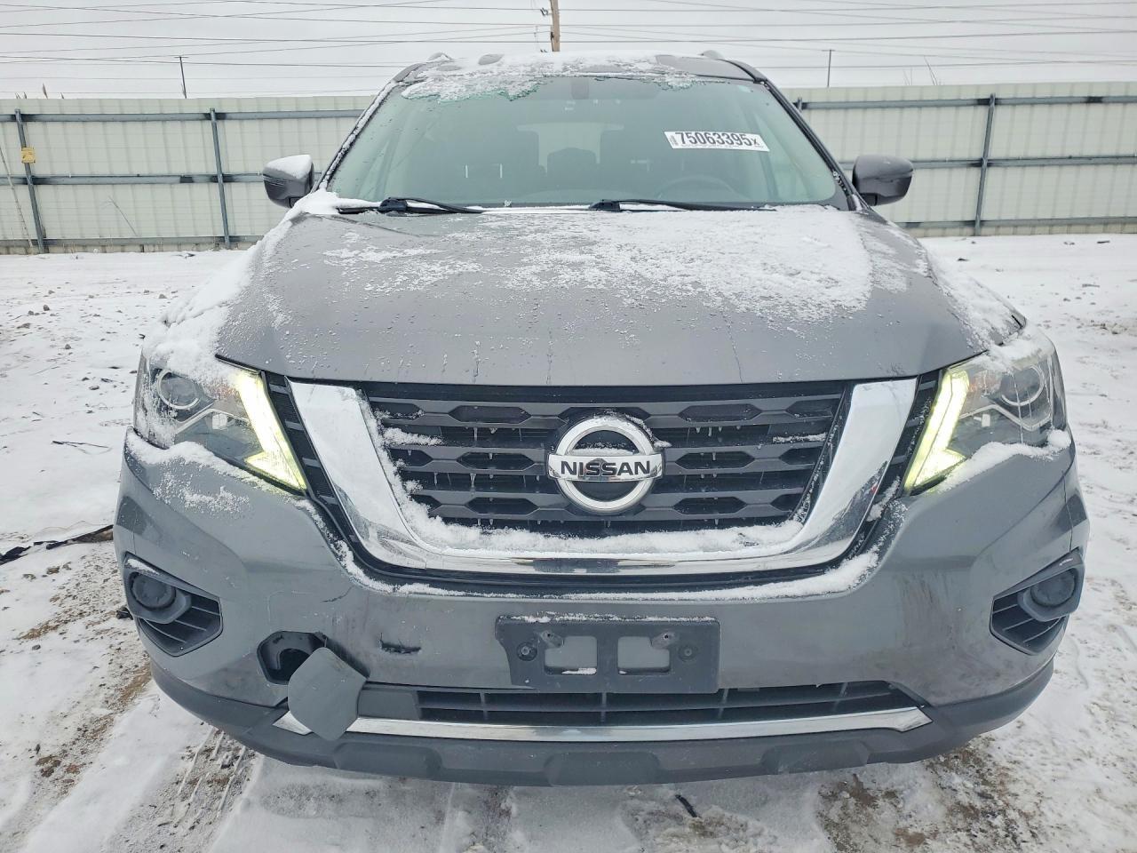 2017 NISSAN PATHFINDER
