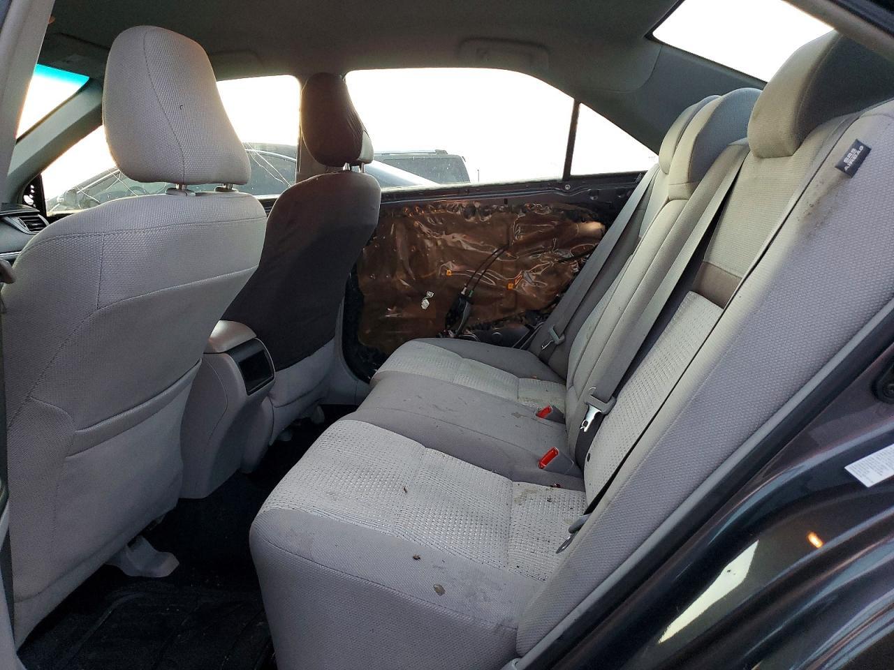 2014 TOYOTA CAMRY