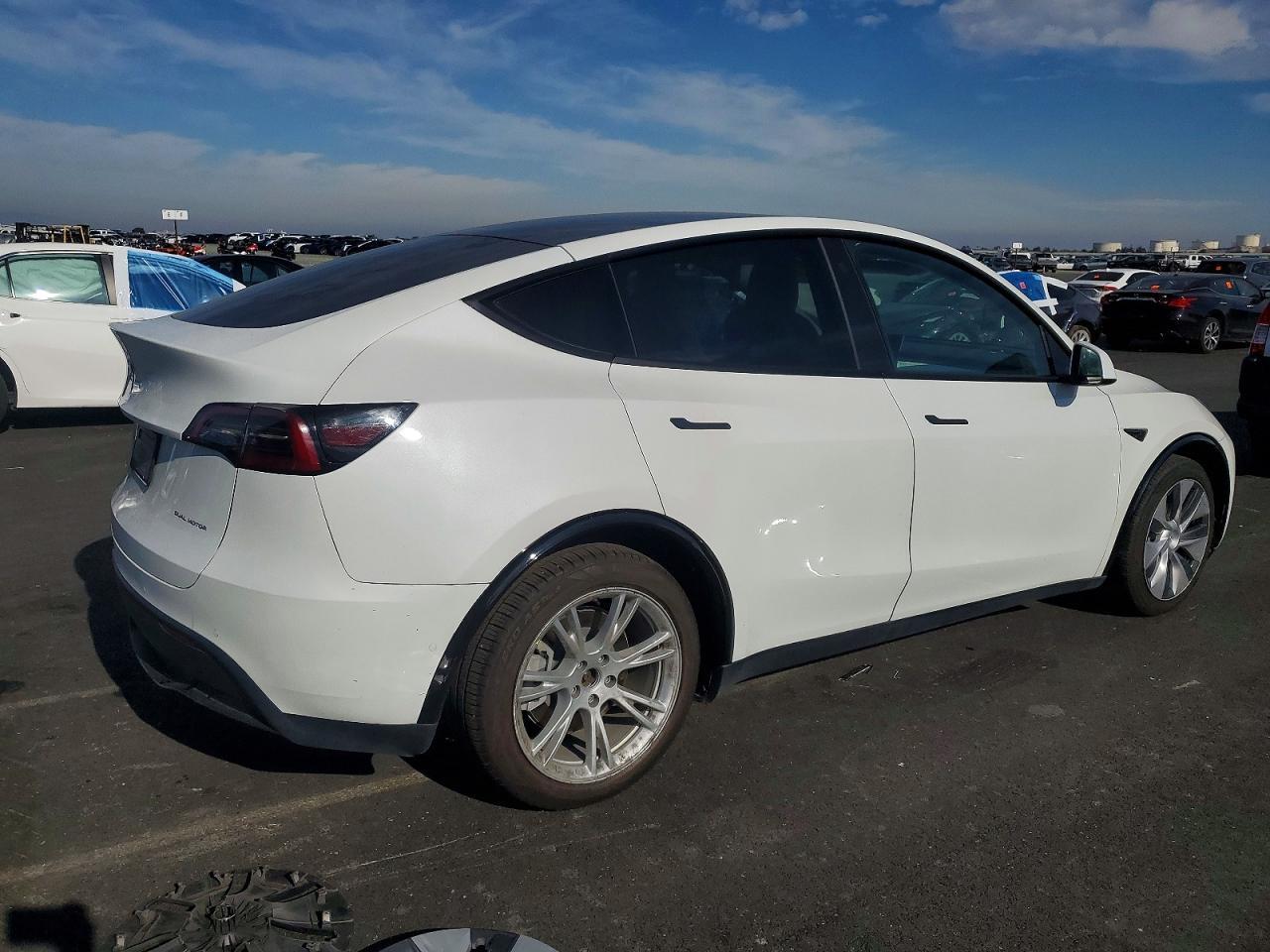 2021 TESLA MODEL Y