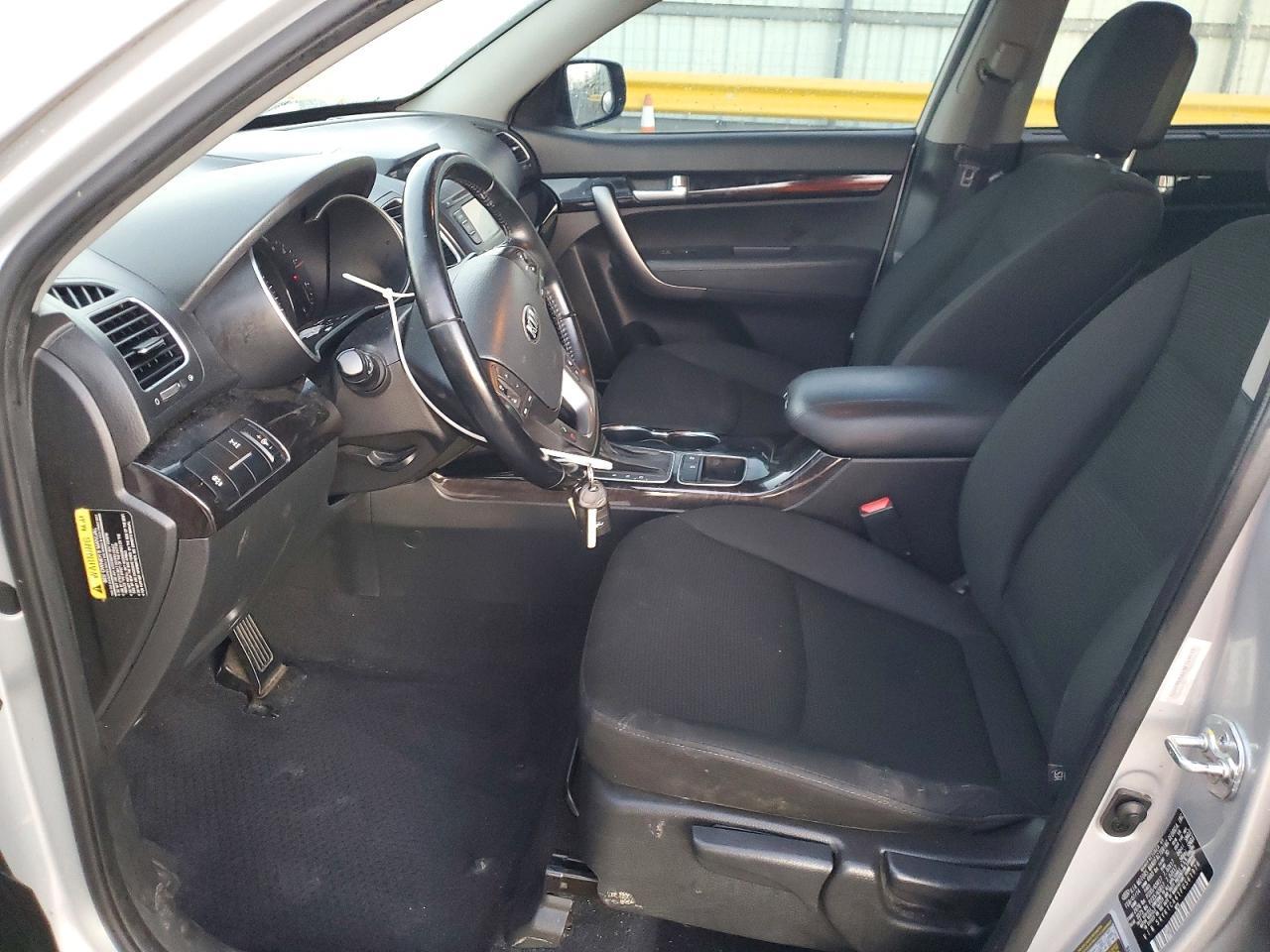 2015 KIA SORENTO