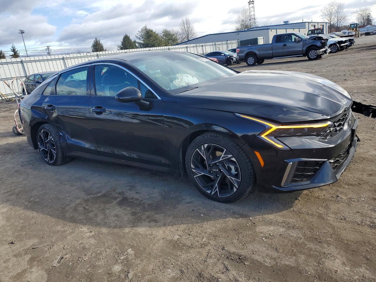 2025 KIA K5