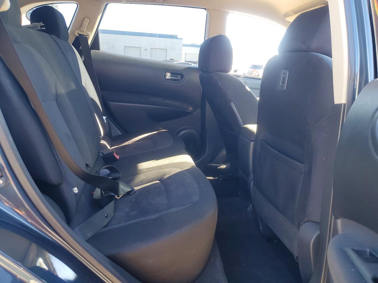 2014 NISSAN ROGUE