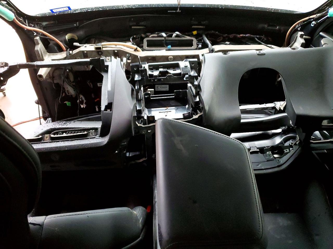 2024 VOLVO XC60