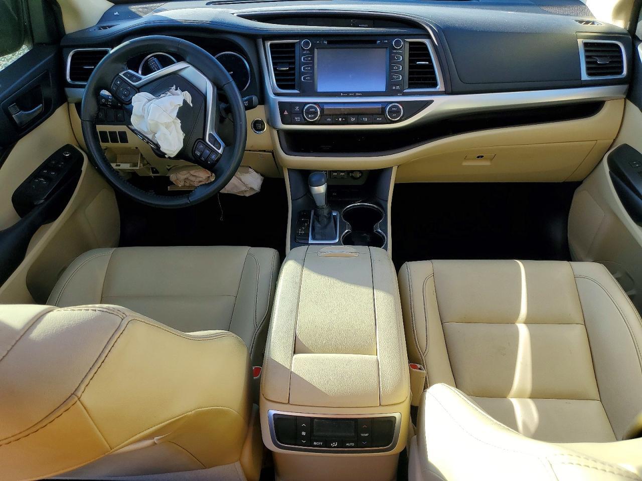 2019 TOYOTA HIGHLANDER