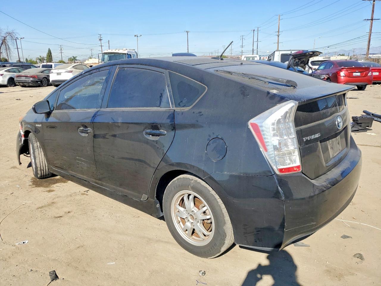 2011 TOYOTA PRIUS