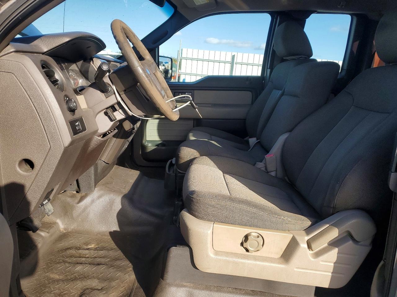 2010 FORD F-150