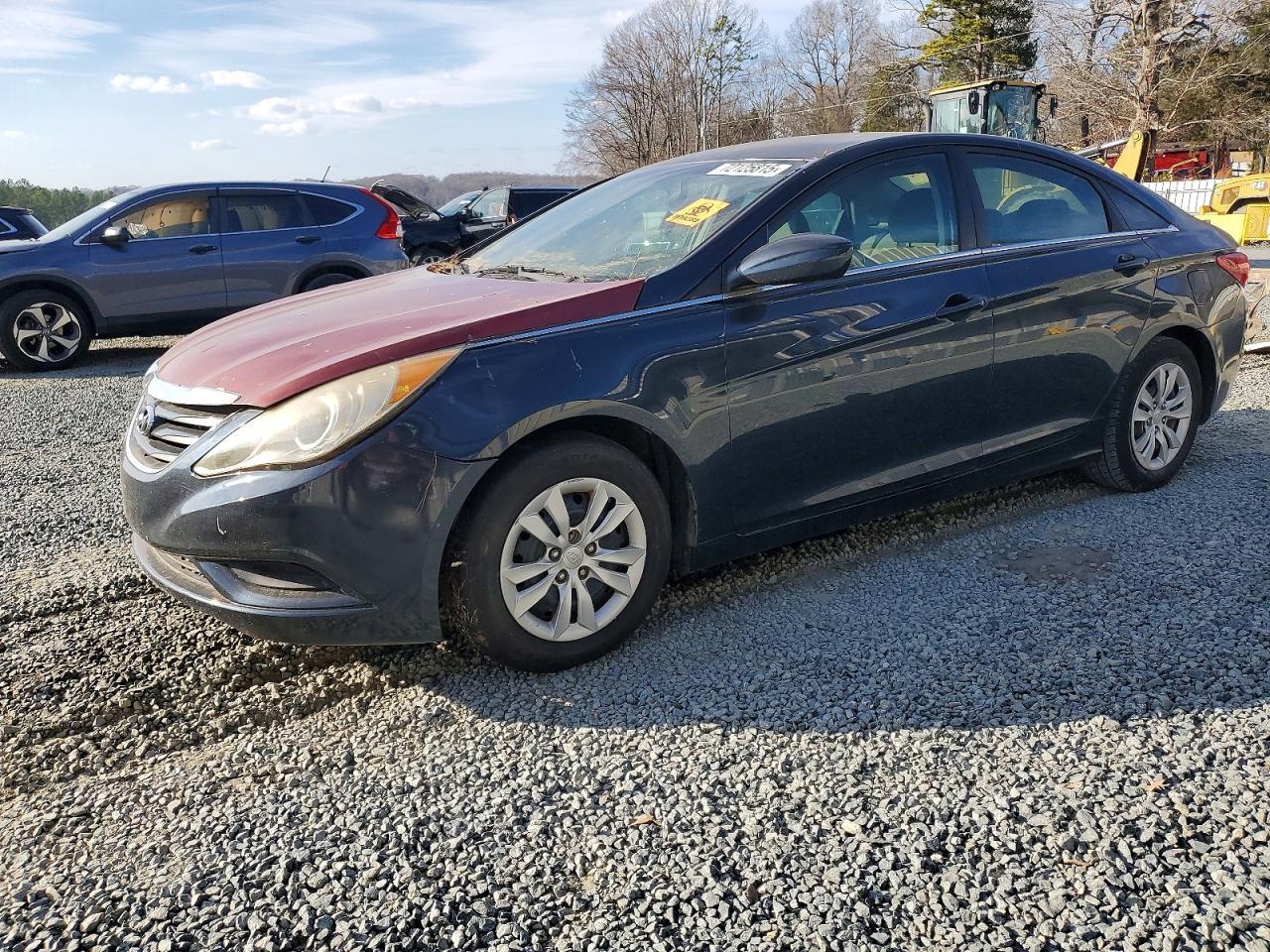 2011 HYUNDAI SONATA