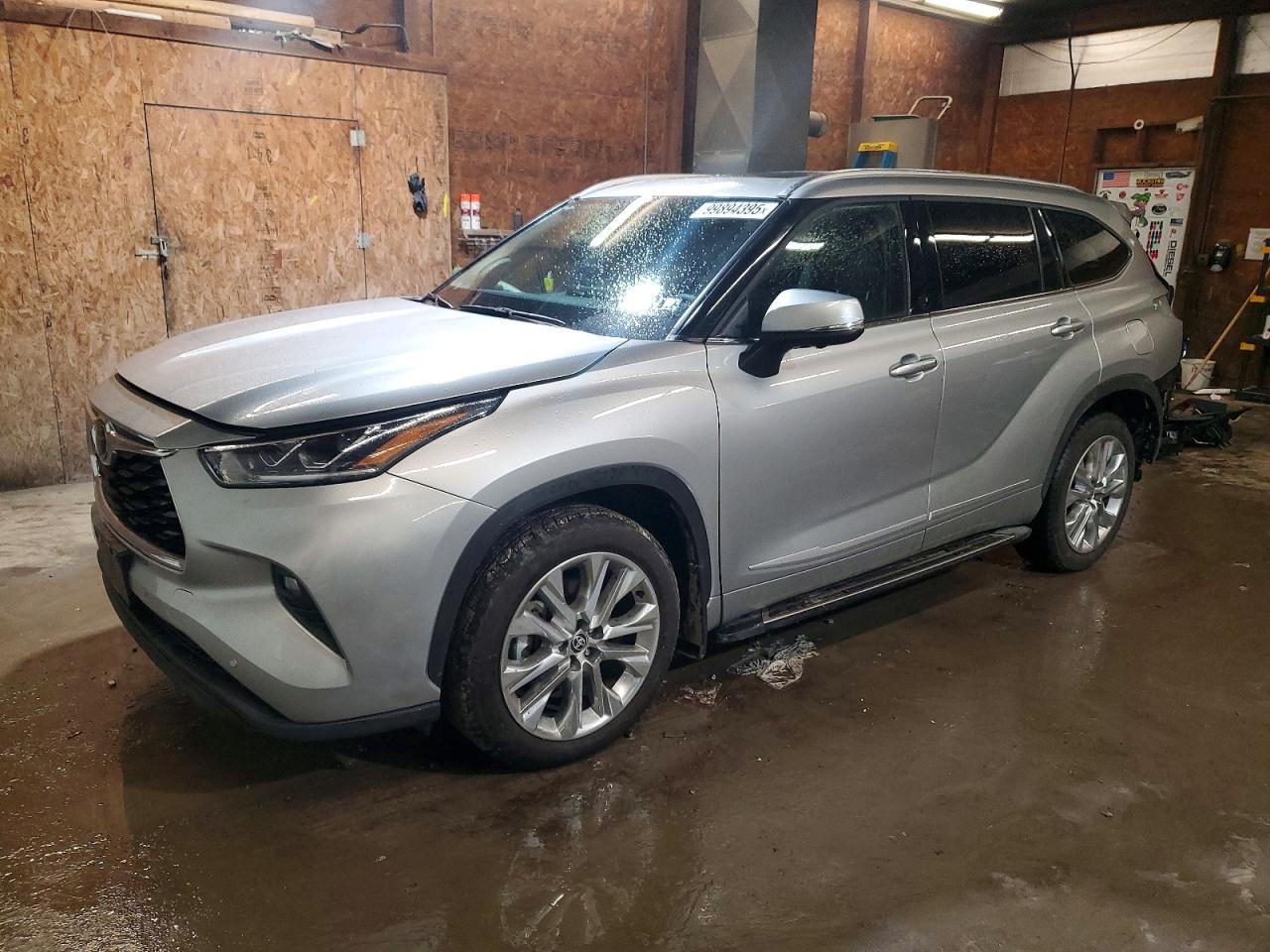 2025 TOYOTA HIGHLANDER