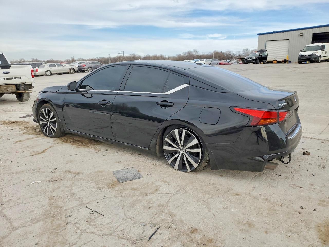 2022 NISSAN ALTIMA