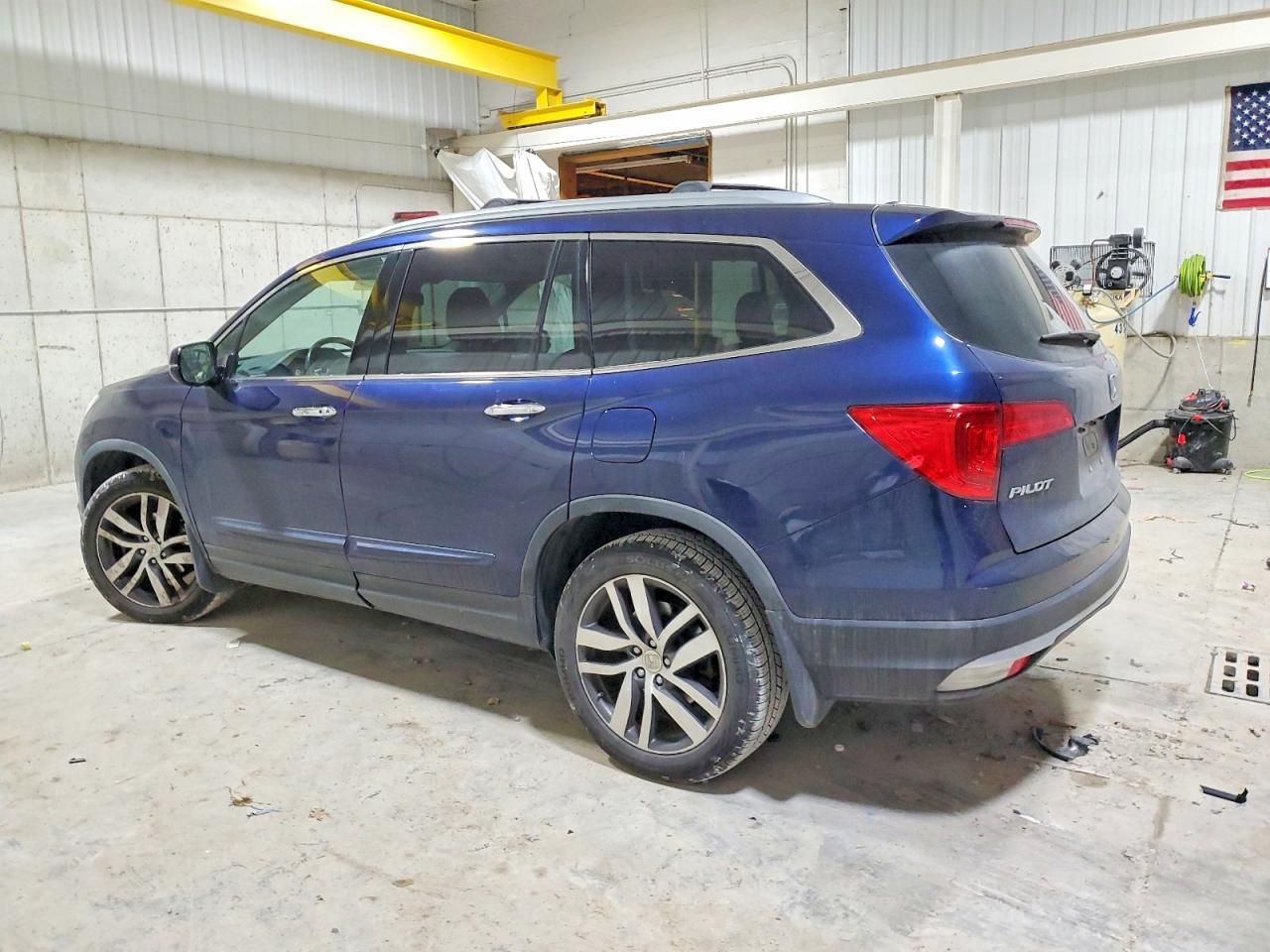 2017 HONDA PILOT