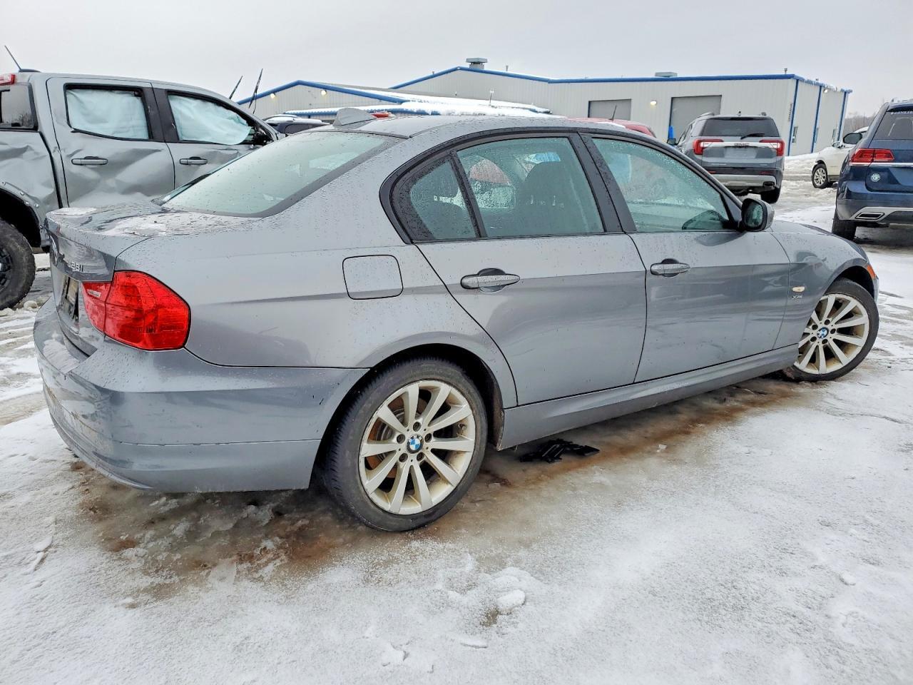 2009 BMW 3 SERIES