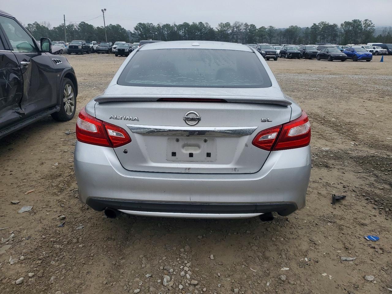 2017 NISSAN ALTIMA