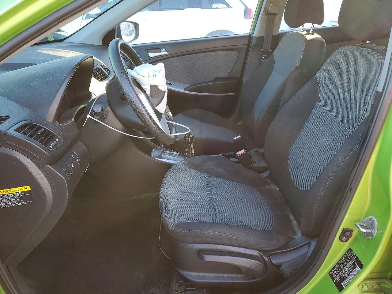 2012 HYUNDAI ACCENT