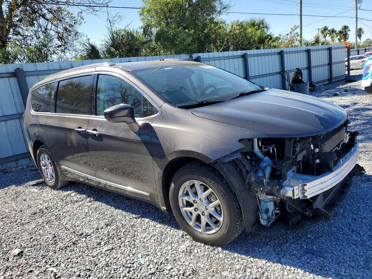 2020 CHRYSLER Pacifica