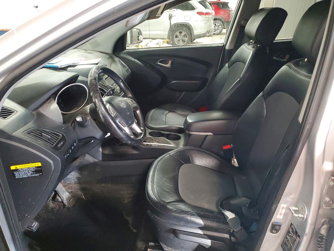 2012 HYUNDAI TUCSON