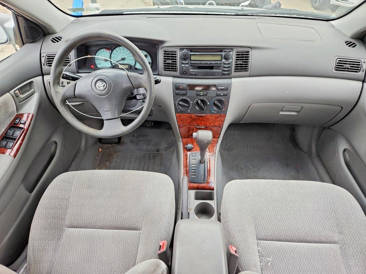 2004 TOYOTA COROLLA