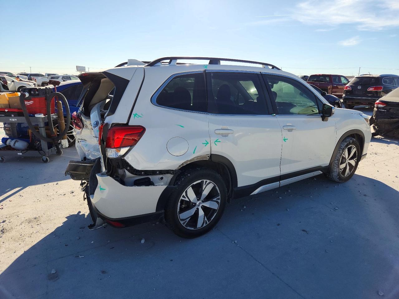 2020 SUBARU FORESTER