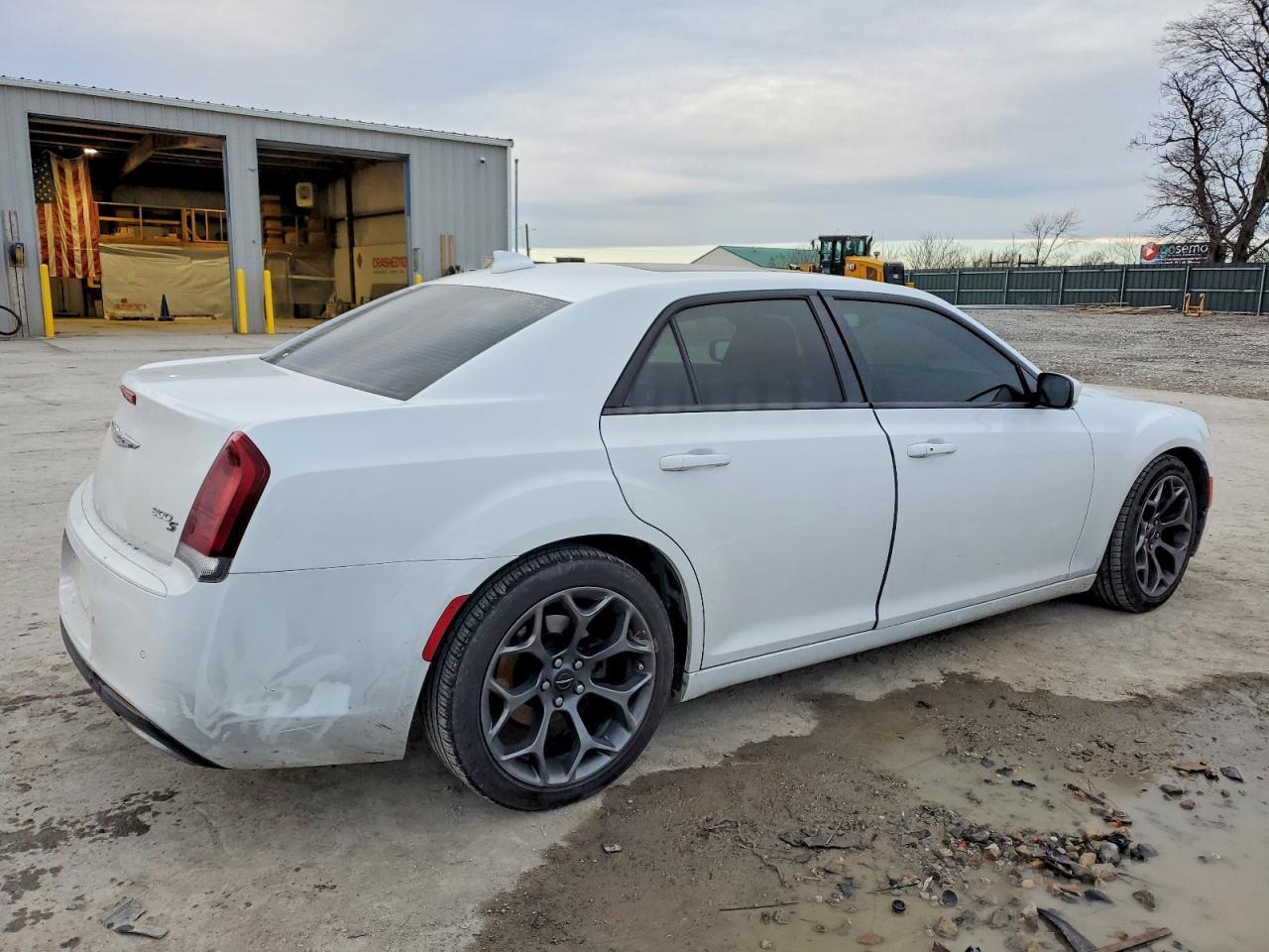 2016 CHRYSLER 300