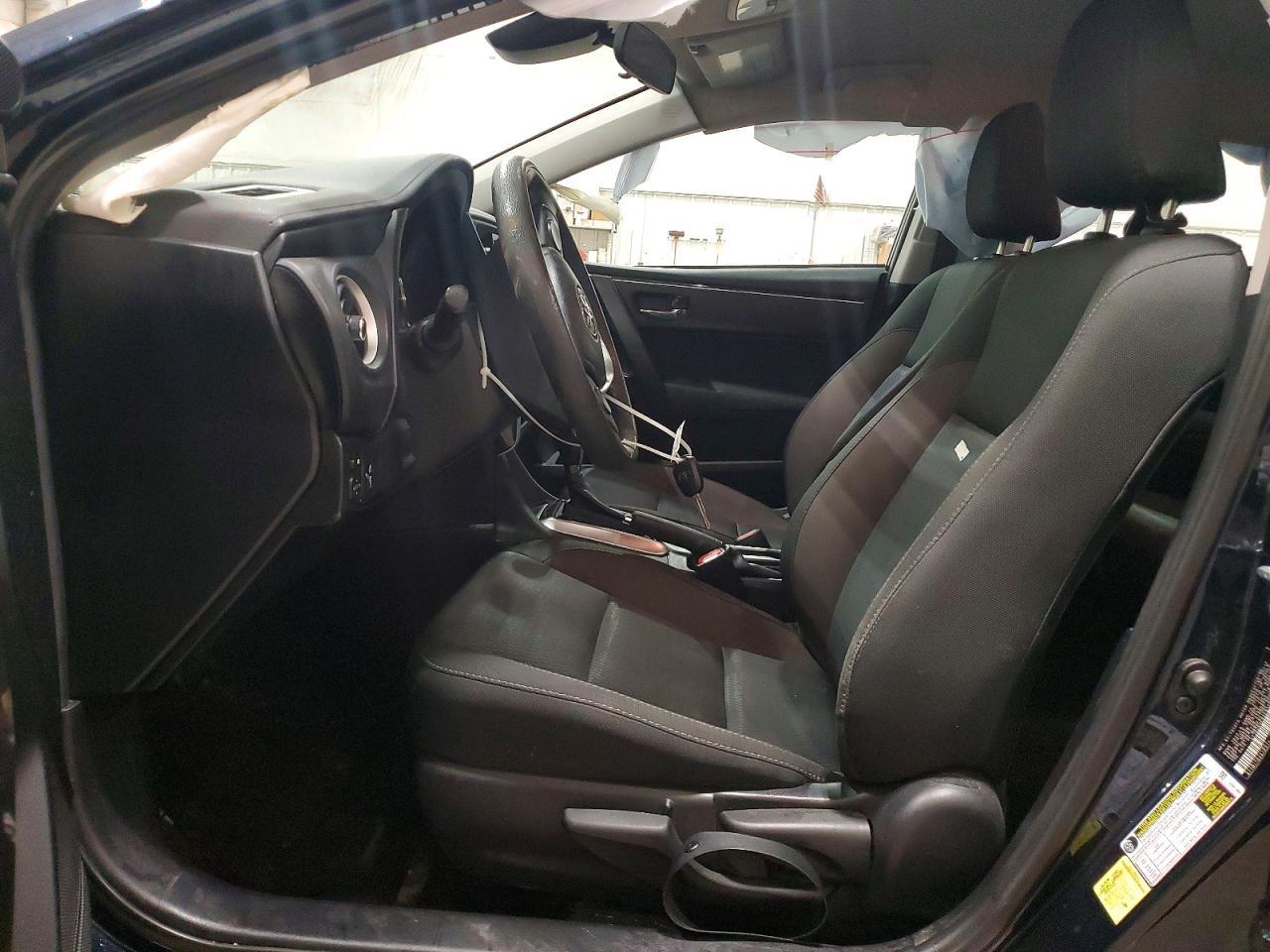 2017 TOYOTA COROLLA