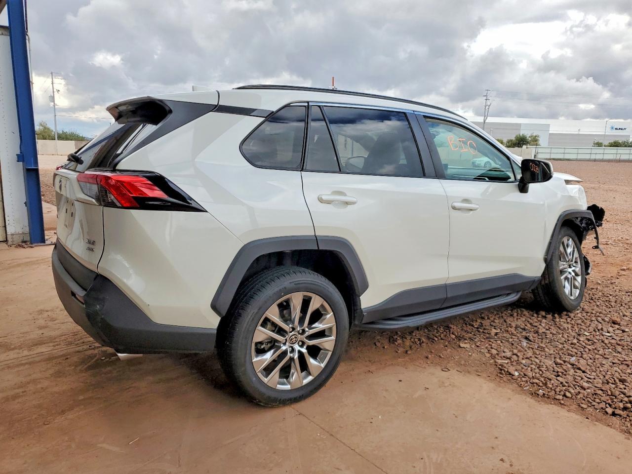 2021 TOYOTA RAV4