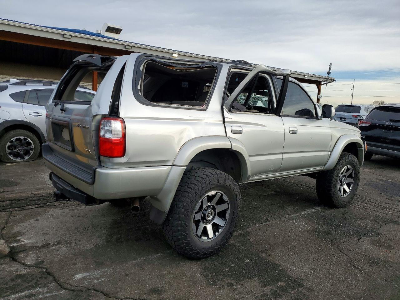 2001 TOYOTA 4Runner