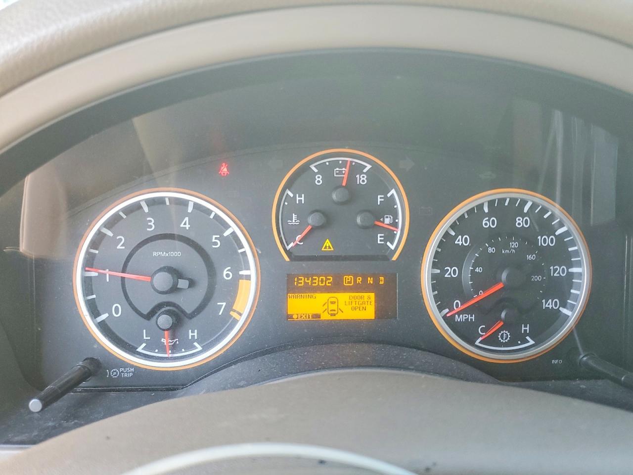 2013 NISSAN Armada