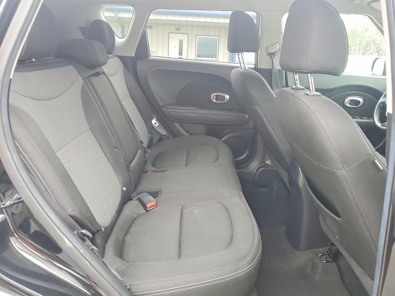 2017 KIA SOUL