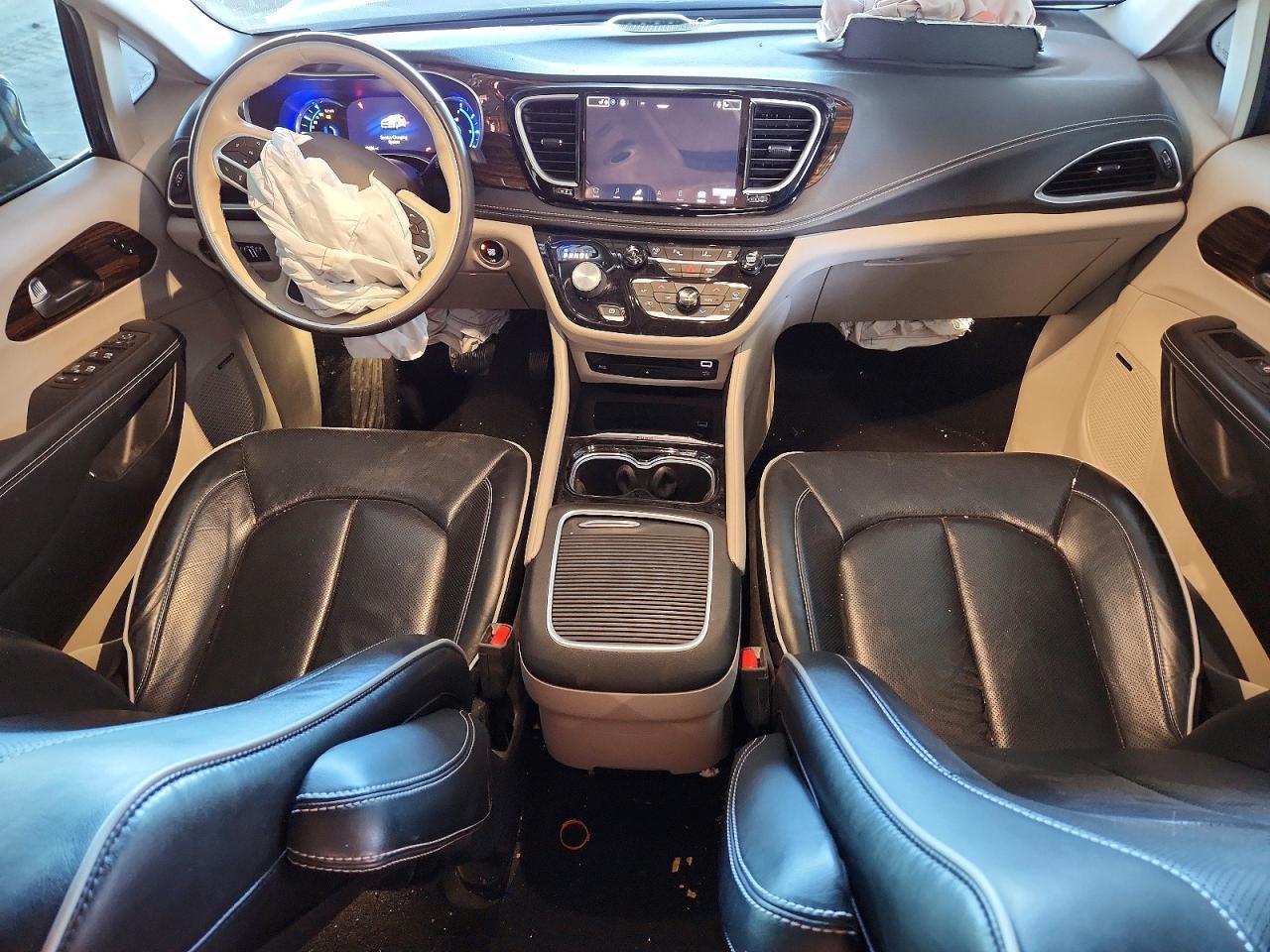 2021 CHRYSLER Pacifica