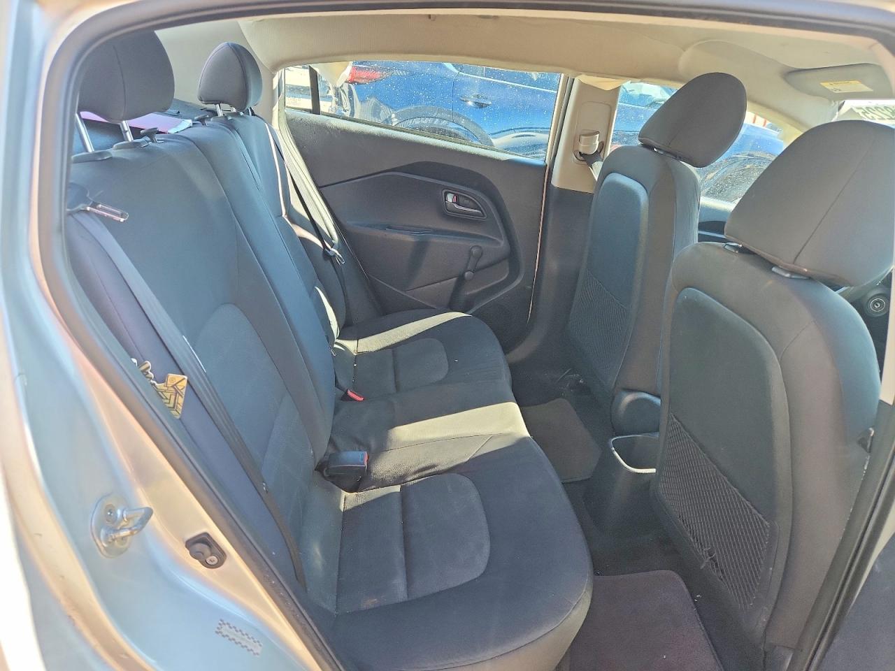 2015 KIA RIO