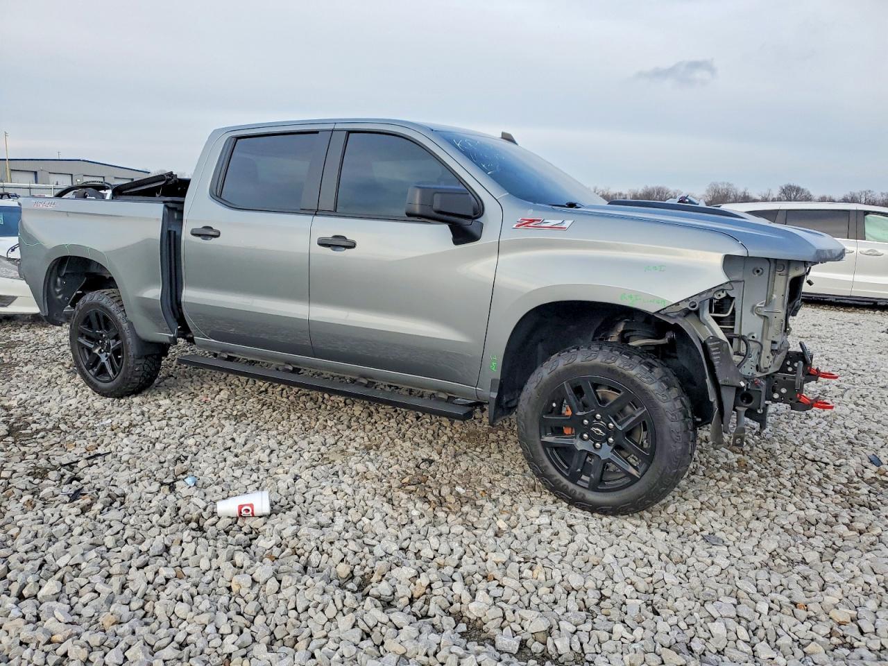 2024 CHEVROLET Silverado